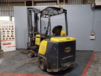 Articulated forklift Aisle Master 20SE - 2