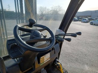 Four wheel front forklift Yale GDC70VX