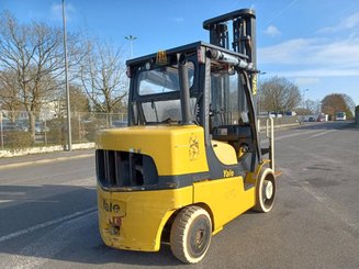 Four wheel front forklift Yale GDC70VX - 3