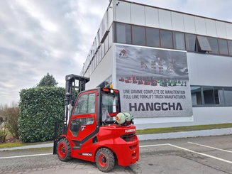 Four wheel front forklift Hangcha XF35G-2