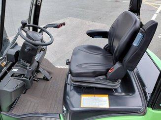 Four wheel front forklift Hangcha XC25i
