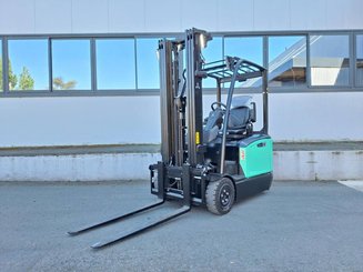 Three wheel front forklift Mitsubishi FB16N2T