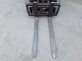 Three wheel front forklift Mitsubishi FB16N2T