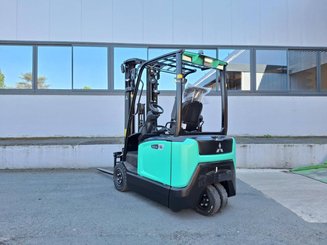 Three wheel front forklift Mitsubishi FB16N2T