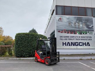 Four wheel front forklift Hangcha XF18D-2