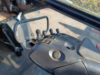 Four wheel front forklift Caterpillar DP50K2 - 8