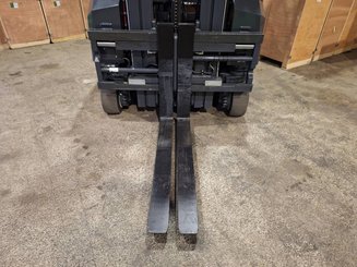 Four-way forklift AMLIFT AGILIFT 3000E