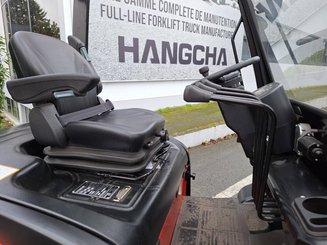 Four wheel front forklift Hangcha A4W18