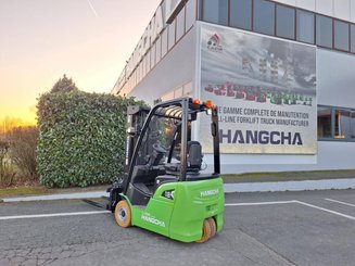 Three wheel front forklift Hangcha XC3-18i (CPDS18-XCC2G-SI) - 3