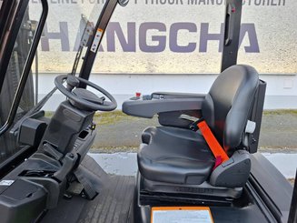 Three wheel front forklift Hangcha XC3-18i (CPDS18-XCC2G-SI) - 13
