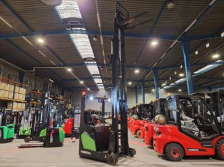 Reach truck Hangcha CQD18-XC5D-SI