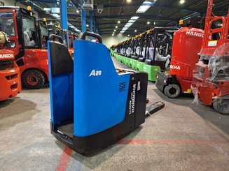 Stand-on pallet truck Hangcha CBD20-AC2S-iSU