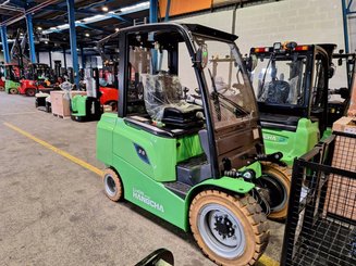 Four wheel front forklift Hangcha AE35-I