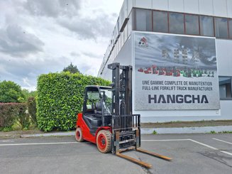 Four wheel front forklift Hangcha XF35G-2