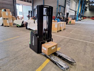 Pedestrian pallet stacker Hangcha CDD16-AC2-I - 1