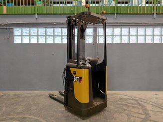 Stand-on pallet stacker Caterpillar NSR16N