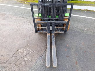 Four wheel front forklift Hangcha AE25-I - 7