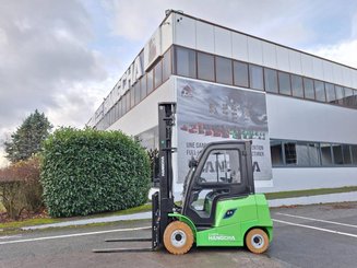 Four wheel front forklift Hangcha AE25-I