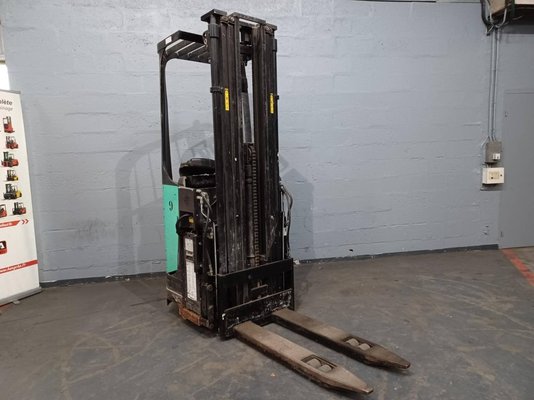 Stand-on pallet stacker Caterpillar NSR16N - 1