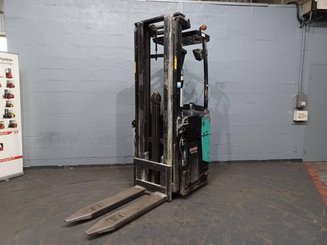 Stand-on pallet stacker Caterpillar NSR20N - 1