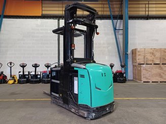 Man-up order picker Caterpillar NOH10N