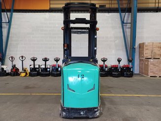 Man-up order picker Caterpillar NOH10N