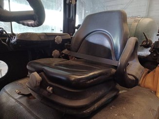 Four wheel front forklift Caterpillar GP18N2