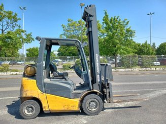Four wheel front forklift Jungheinrich TFG425500ZT