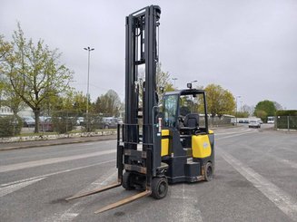 Articulated forklift Aisle Master 20whe - 1