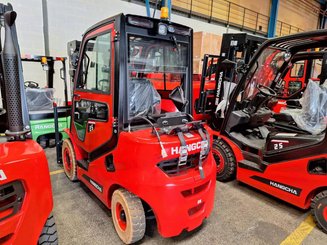 Four wheel front forklift Hangcha XF25G-2