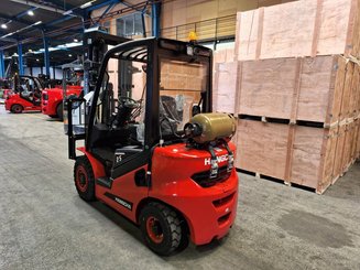 Four wheel front forklift Hangcha XF25G-2