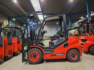 Four wheel front forklift Hangcha XF30G-2 - 2