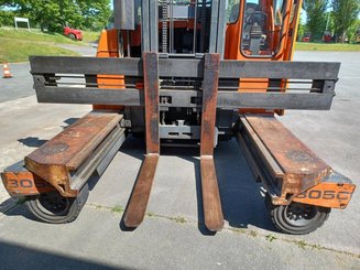 Multidirectional sideloader Hubtex DQ45G