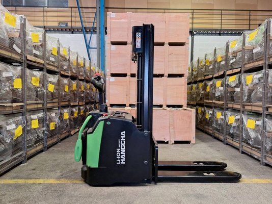 Stacker truck with folding platform Hangcha CDD16-AC2S-LI - 1