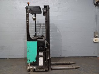 Stand-on pallet stacker Caterpillar NSR16N - 5