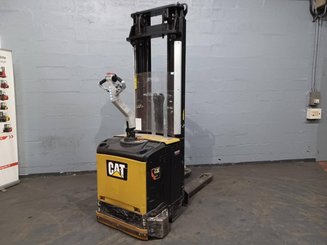 Pedestrian pallet stacker Caterpillar NSV16Ni - 4