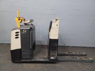Low-level order picker Crown GPC3020