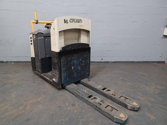 Low-level order picker Crown GPC3020
