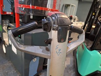 Pedestrian pallet stacker Mitsubishi SBP16N2I