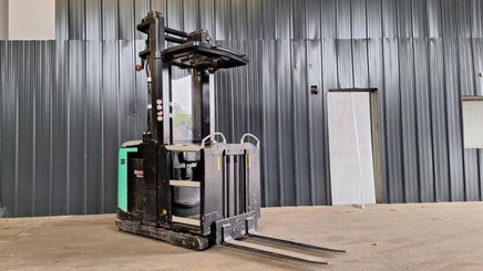 Man-up order picker Caterpillar NOH10N