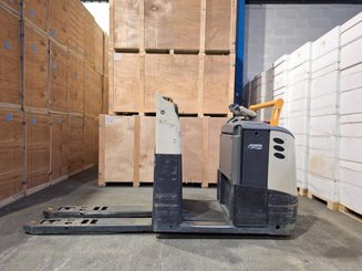 Low-level order picker Crown GPC3020