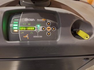 Low-level order picker Crown GPC3020