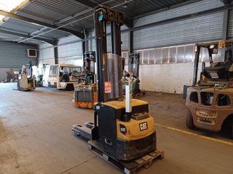 Pedestrian pallet stacker Caterpillar NSP16N2I