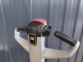 Pedestrian pallet truck Caterpillar NPP20N2 - 8