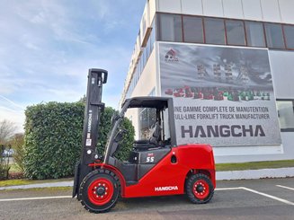 Four wheel front forklift Hangcha XF55D