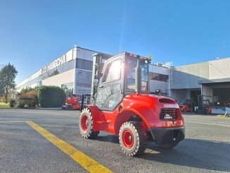 All-terrain forklift Hangcha TT35-2