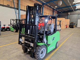 Four wheel front forklift Hangcha AE30-I