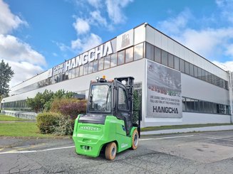 Four wheel front forklift Hangcha AE30-I