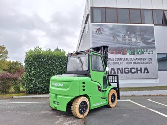 Four wheel front forklift Hangcha X70i - 2