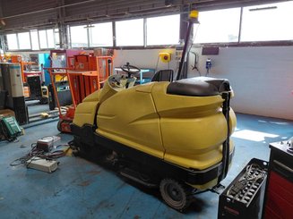 Walk-behind scrubber dryer Kärcher BD100/25 - 2